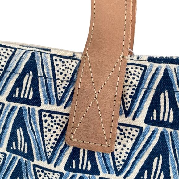 Ubuntu Life NWTs Blue Canvas Large Tote Bag - Picture 6 of 10